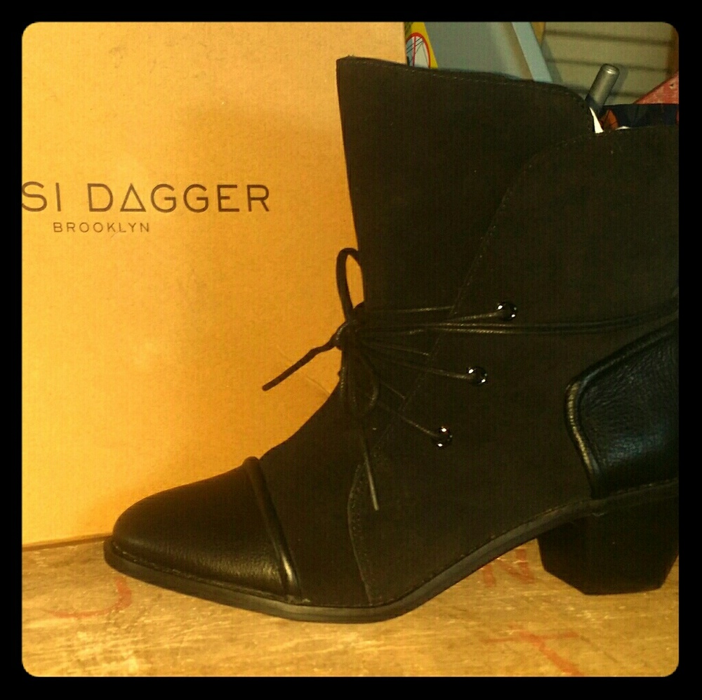 Brand new, never worn.